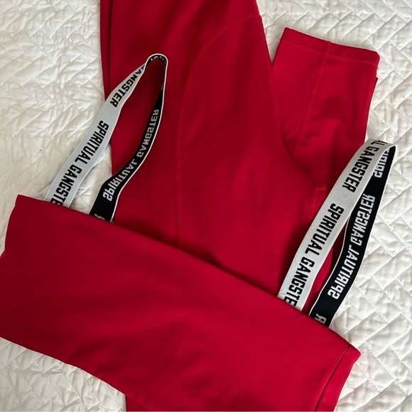 Spiritual gangster skylar crimson legging/bra workout set - Picture 9 of 10